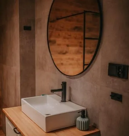 Cinalkowa 6, Na Gorze Zar Apartment