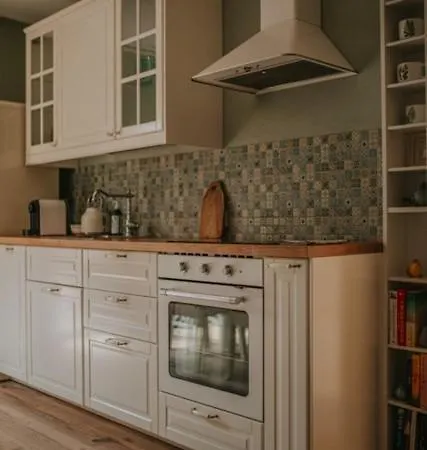 Cinalkowa 6, Na Gorze Zar Apartment