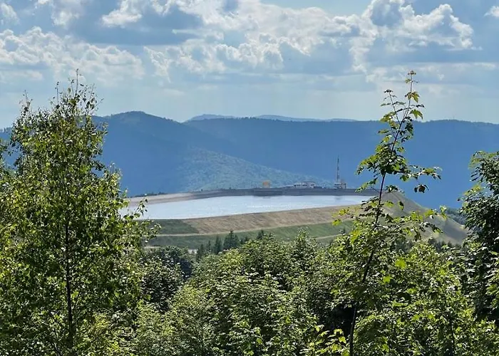 Cinalkowa 6, Na Gorze Zar * מידז'יברודז'י ז'יוויקי