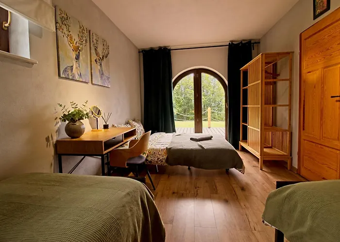 Cinalkowa 6, Na Gorze Zar Apartment